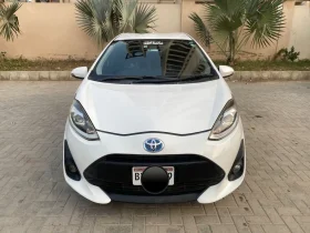 Toyota Aqua S