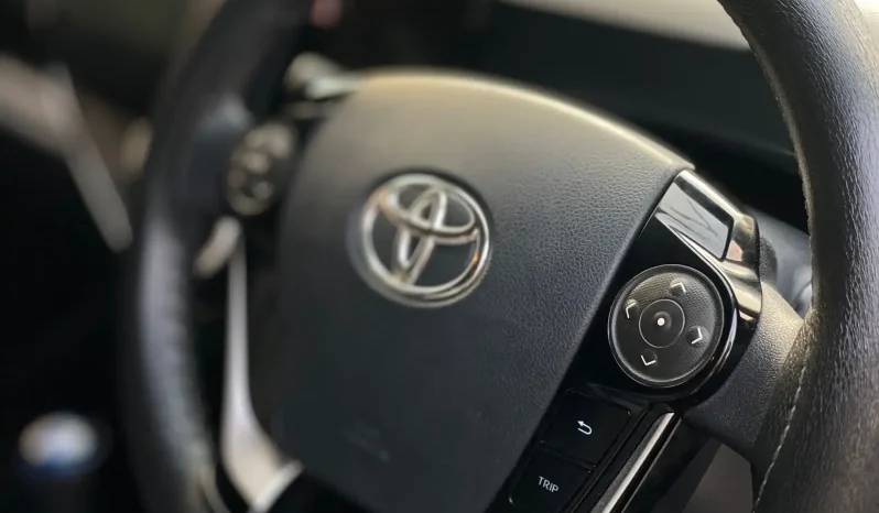 
								Toyota Aqua S full									