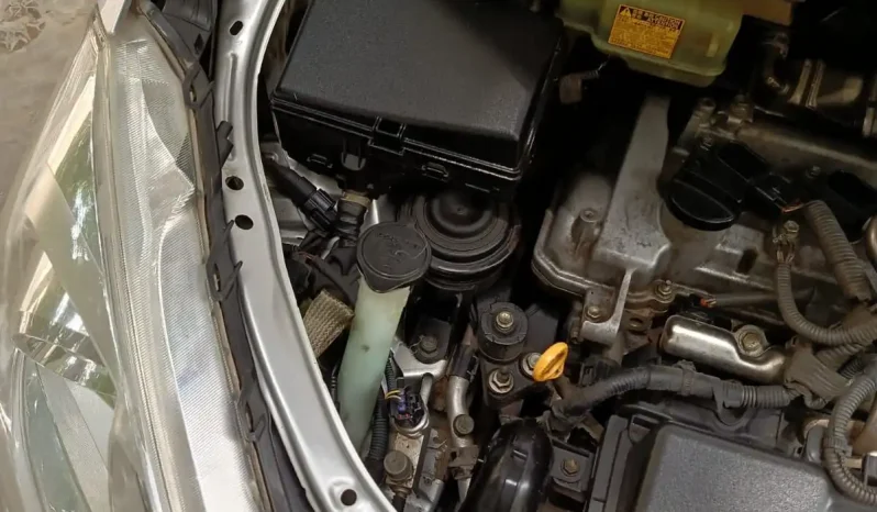 
								Toyota Aqua full									