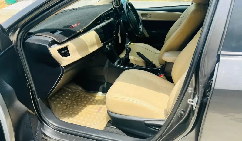 
								Toyota Corolla GLi full									