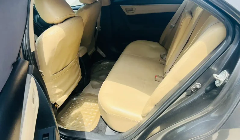 
								Toyota Corolla GLi full									