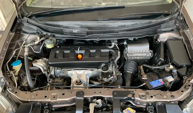 
								Honda Civic 1.8 Ug full									