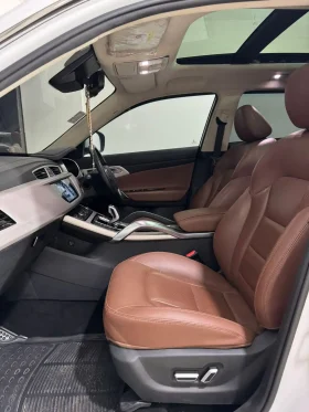 Proton X70 Premium FWD
