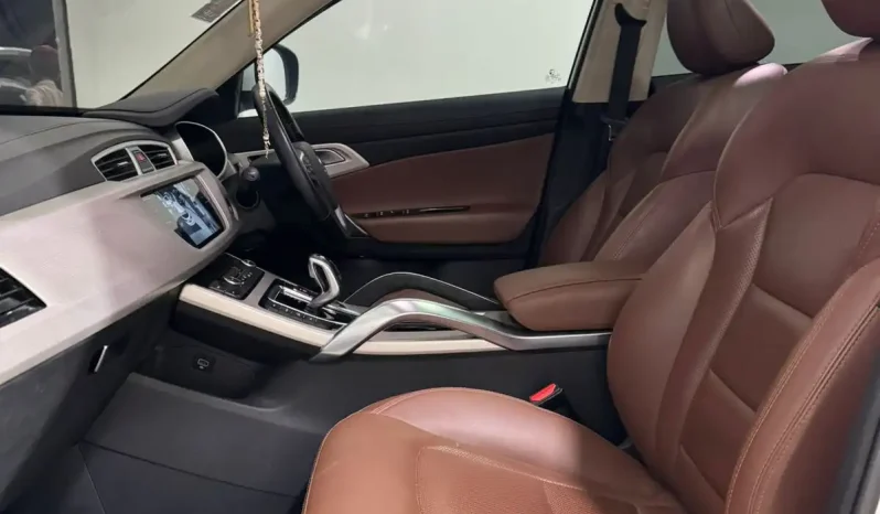 
								Proton X70 Premium FWD full									