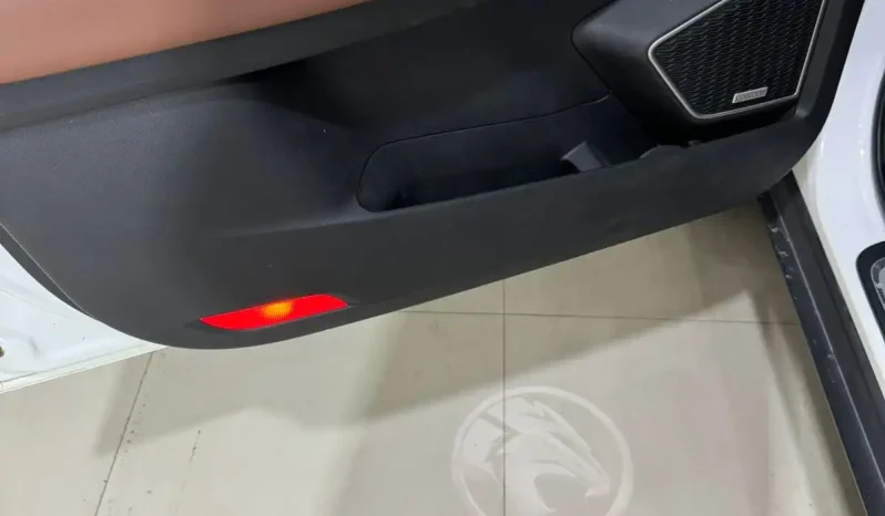 
								Proton X70 Premium FWD full									
