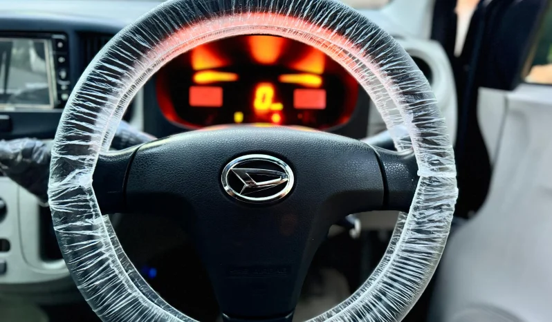 
								Daihatsu Mira full									