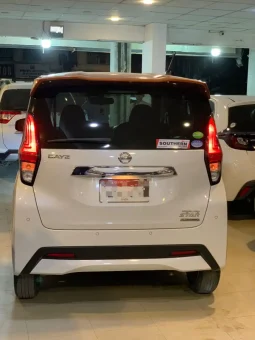 
										Nissan Dayz Highway Star full									