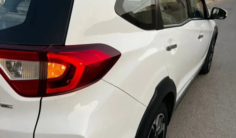 
								Honda BR-V S full									
