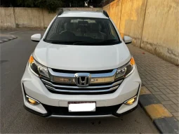 
										Honda BR-V S full									