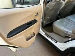 
										Honda BR-V S full									