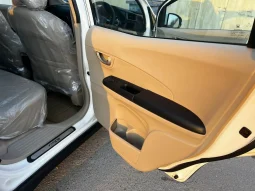 
										Honda BR-V S full									